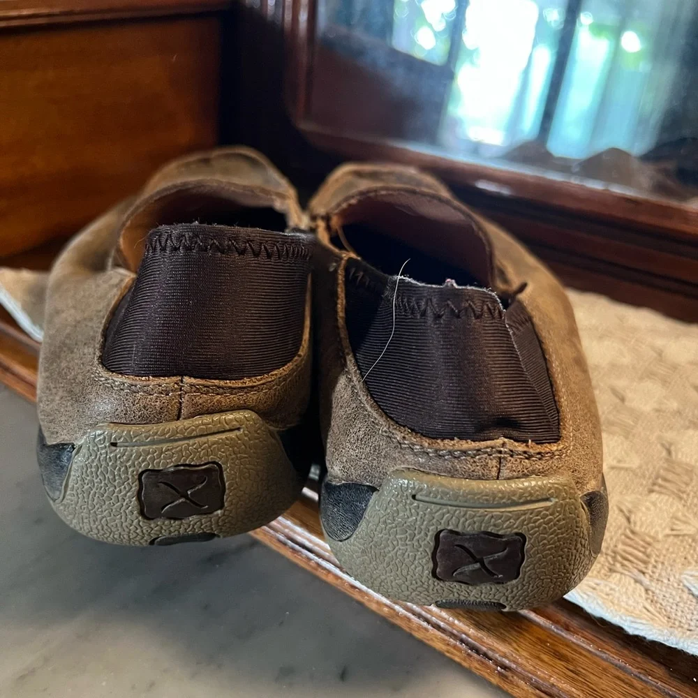 TWISTED X Classic Leather Slip On Driving‎ Moccasin Tan & Brown Men's Size 8 EUC